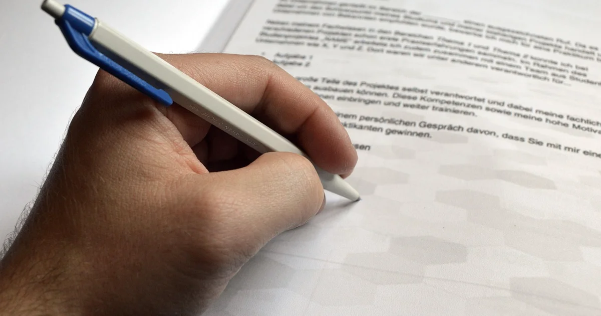Illustrate the exchange process stages from application to departure, such as preparing travel, visa and housing before leaving